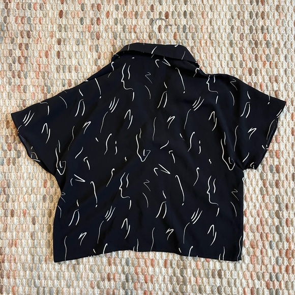 Camp Collar Printed Blouse - Picture 2 of 5